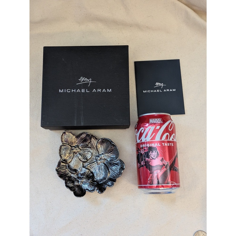 Michael Aram Black Orchid Catch All Dish Black Nickelplate Floral Decor Box